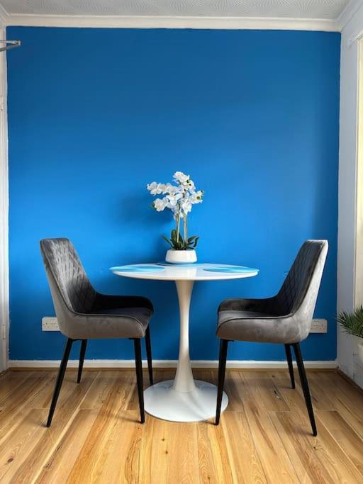 Spacious Flat In West Midlands Birmingham Bagian luar foto